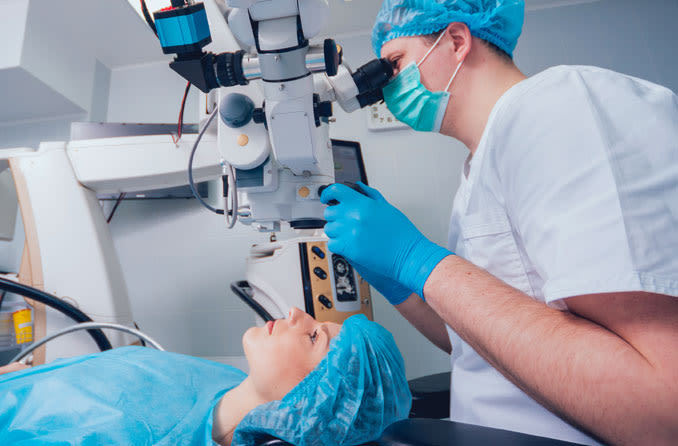 10 Best Laser Cataract Surgeon 2023 - Buyer's Guide